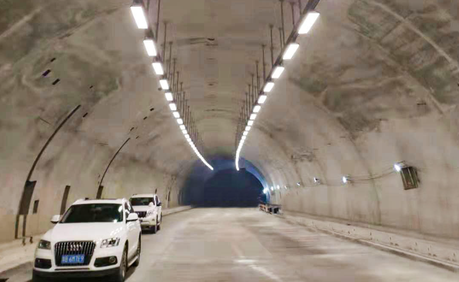 深圳市坂银通道隧道（8450米）项目