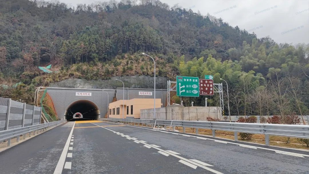 电明科技隧道照明案例——湖南官新高速全线22条隧道