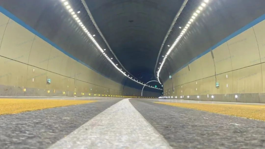 电明科技隧道照明案例——山西黎霍高速